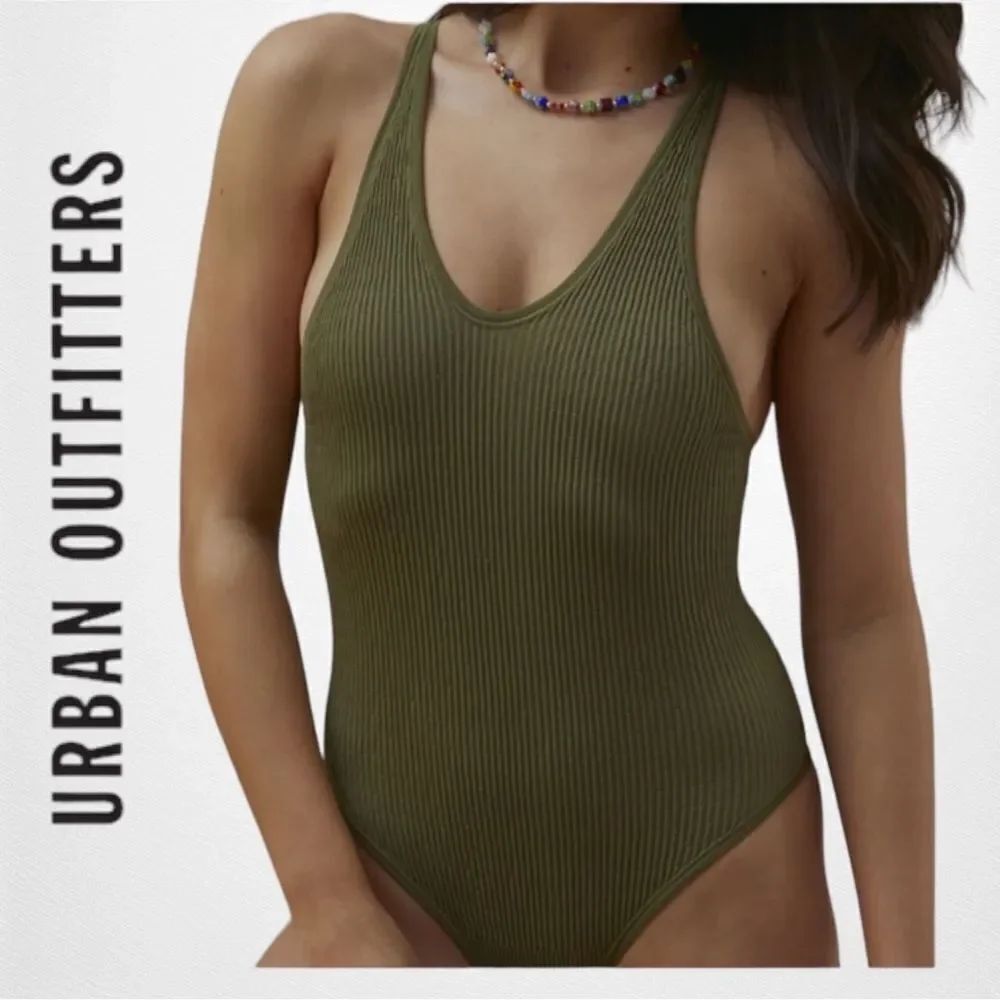 NWT UO Puckered Seamless Ribbed Racerback Olive Bodysuit XS S